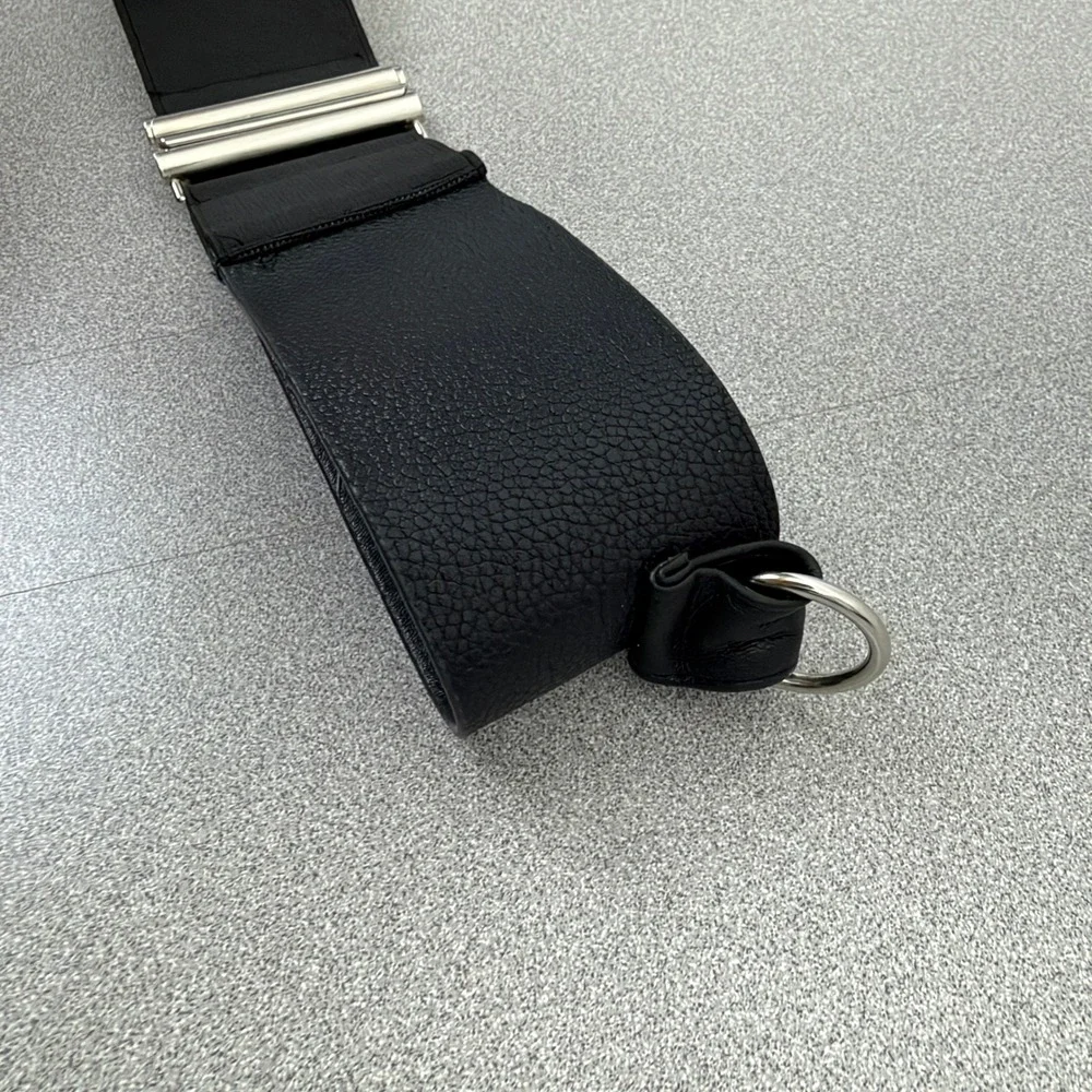Manière De Voir Belt Womens 26.5 Black Elastic Waist Cinch Pebbled Logo Silver